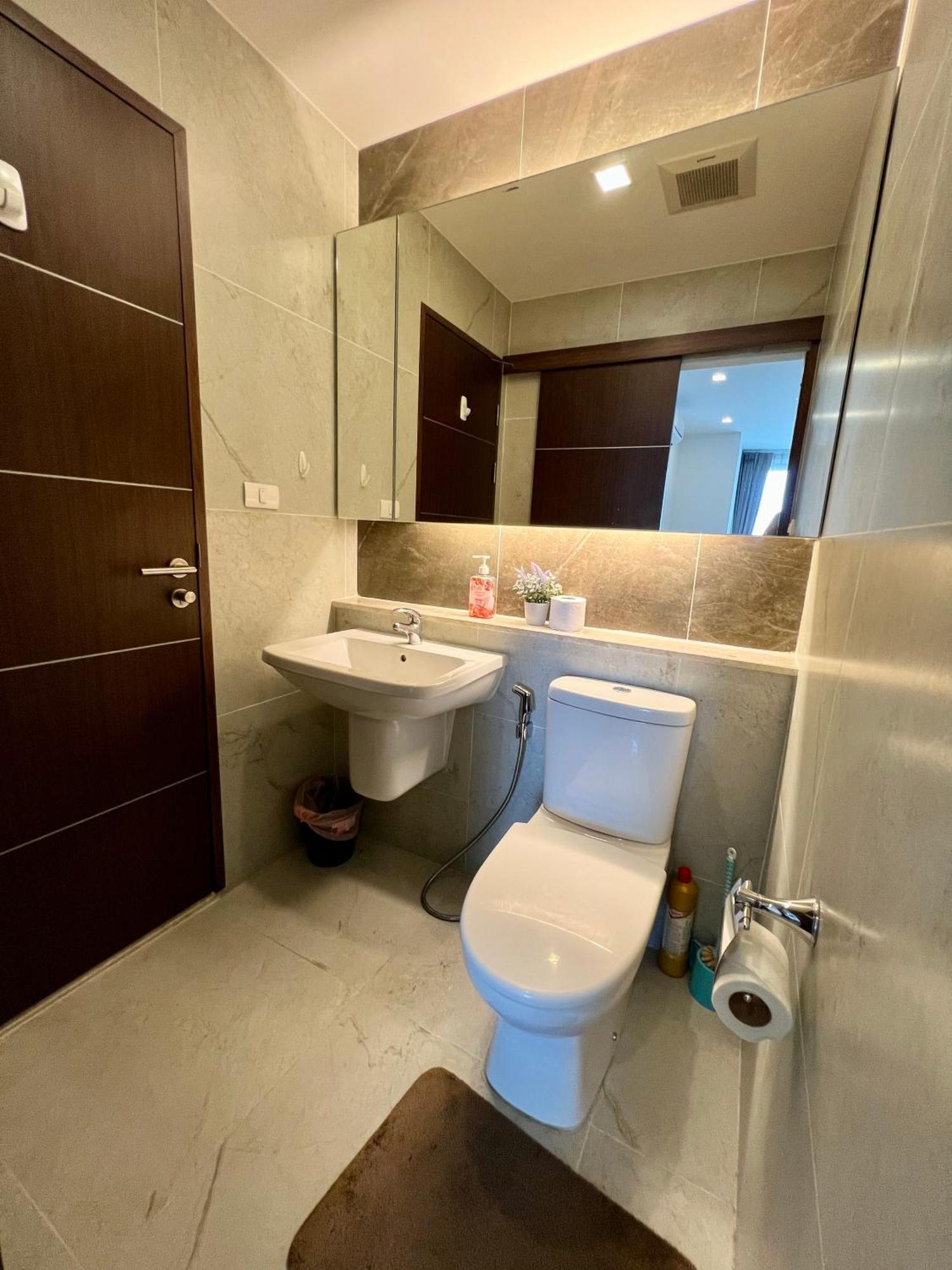 Cozy Luxury Condo @ The Astra 치앙마이 외부 사진